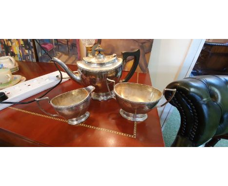 Good Quality Silver Tea Service by James Dixon &amp; Sons Sheffield 1944 1070g total weight inc Handles 