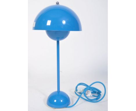 A contemporary flowerpot desk lamp in blue by Louis Poulsen for Verner Panton. Domed half spheres in blue lacquer on aluminiu