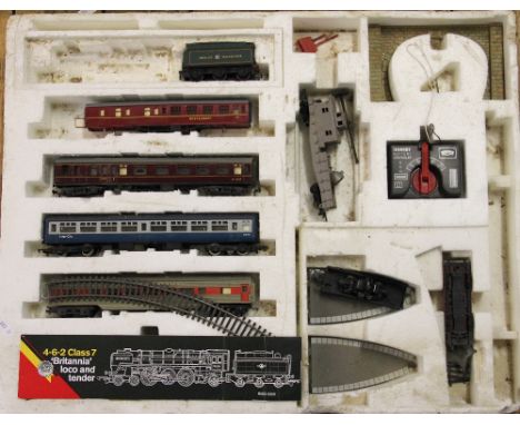 A small selection of Hornby and Lima loose locos, wagons and rolling stock, to include an Albert Hall loco and tender and var