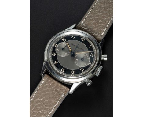 A RARE GENTLEMAN'S LARGE SIZE STAINLESS STEEL EXCELSIOR PARK "WATERPROOF" CHRONOGRAPH WRIST WATCHCIRCA 1960, WITH GREY & BLAC