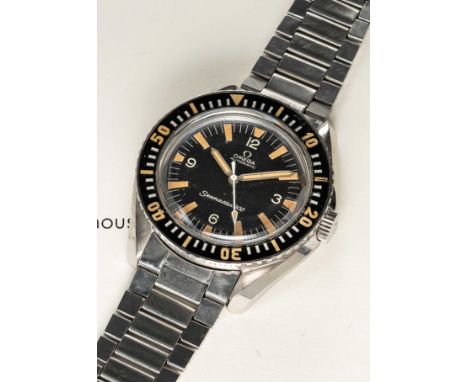 A RARE GENTLEMAN'S STAINLESS STEEL OMEGA SEAMASTER 300 AUTOMATIC BRACELET WATCHDATED 1966, REF. 165.024-64 S.C. WITH OMEGA EX