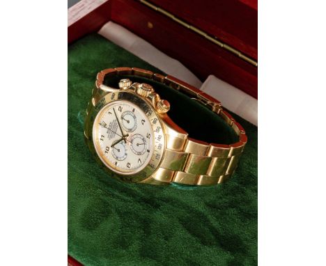 A RARE GENTLEMAN'S SIZE 18K SOLID YELLOW GOLD ROLEX OYSTER PERPETUAL COSMOGRAPH DAYTONA BRACELET WATCHDATED 2003, REF. 116528