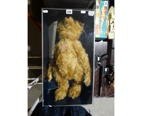     A Collectors Edition Steiff Barle 35pb Replica Bear, Boxed Limited Edition Of 6,000                                      