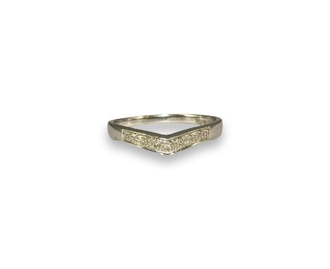 9ct Sheffield White Gold Diamond Wishbone Ring Weighing 1.71 grams Size P 1/2 