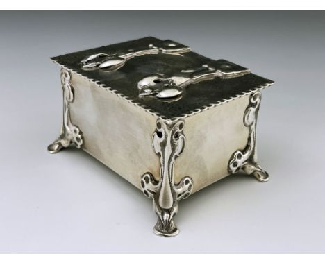 Kate Harris for William Hutton and Sons, an Arts and Crafts silver box, London 1902, hinged lidded cuboid casket form, applie