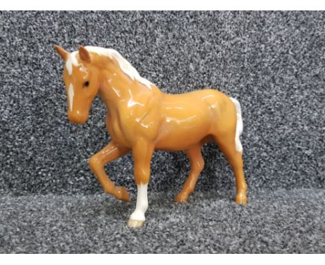 Vintage beswick palomino horse head tucked leg up no 1549