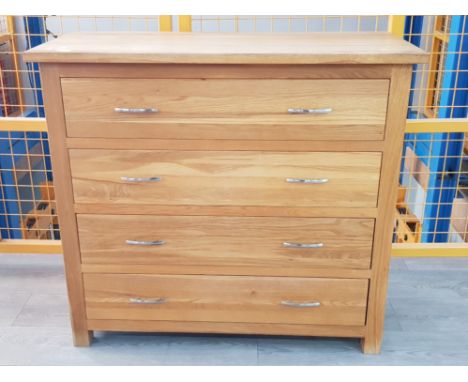 Solid light oak 4 drawer chest 99x44cm, height 89cm