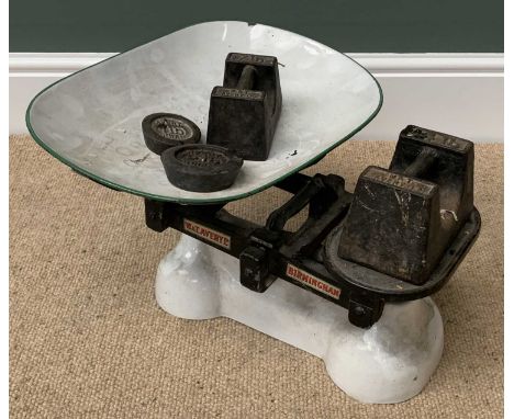VINTAGE RETAIL SCALES - W &amp; T Avery Ltd, Birmingham, 28lb scales with an assortment of weights