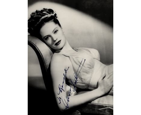 CINEMA: Selection of vintage signed 8 x 10 photographs and slightly smaller by various film actors and actresses including Al