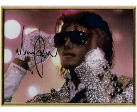 JACKSON MICHAEL: (1958-2009) American Pop Singer. Signed colour 9.5 x 7.5 photograph of Jackson in a head and shoulders pose 