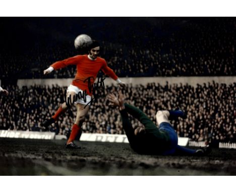 BEST GEORGE: (1946-2005) Northern Ireland & Manchester United Footballer. Signed colour 11.5 x 8 photograph of Best in a full