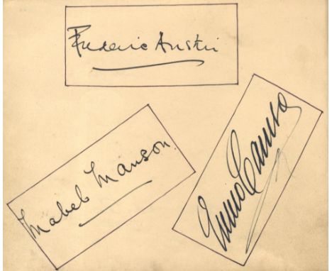 AUTOGRAPH ALBUM: A good autograph album containing over 120 signatures by various opera singers and classical musicians, a fe