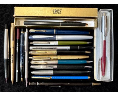 Collection of Vintage Fountain &amp; Ballpoint Pens, including a Cross black fountain pen in original box, a Tallon boxed bal