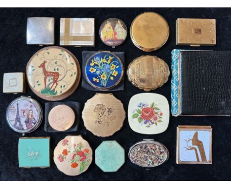 Large Collection of Vintage Ladies Compacts, comprising a musical KGU 'Minuelle', Iris floral decorated, a Stratton daffodil 
