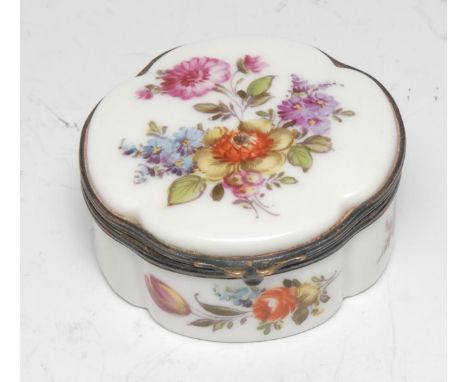 A Continental porcelain snuff box, decorated in polychrome with Deutsche blumen, hinged cover, 6cm wide, blue crossed swords 