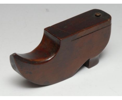 A 19th century mahogany novelty table snuff box, as a shoe, 14cm long 