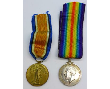 A pair of First World War medals to 4636 Pte N Fielding H.L.I.