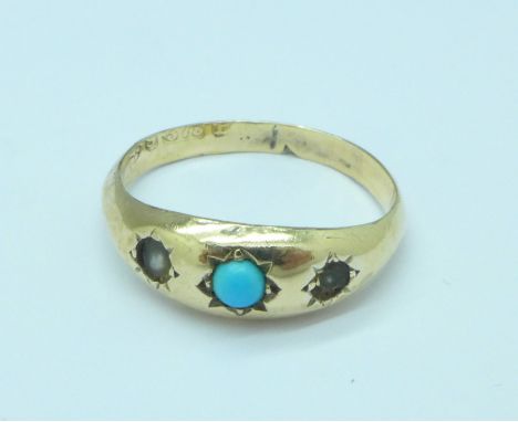 A Victorian 9ct gold, turquoise and seed pearl ring, 0.8g, L