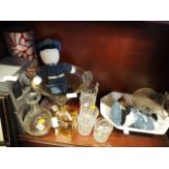 Five cut lead crystal glass whisky tumblers, a glass pedestal bowl with gilt highlights, a similar