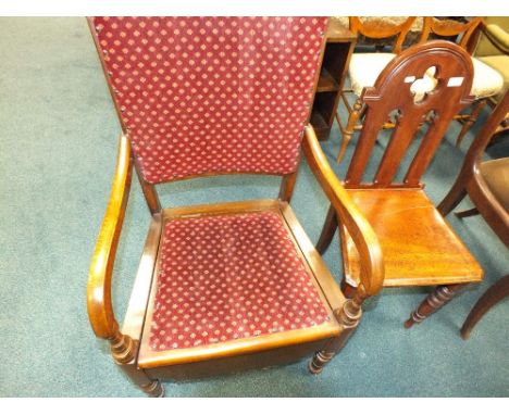 An Edwardian mahogany hall chair together with an early 20th century mahogany open armchair commode 