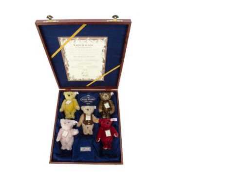 A Steiff limited edition British Collector's 2nd Baby Bear Set 1994-1998, 325 of 1847, in original wooden  box with certifica