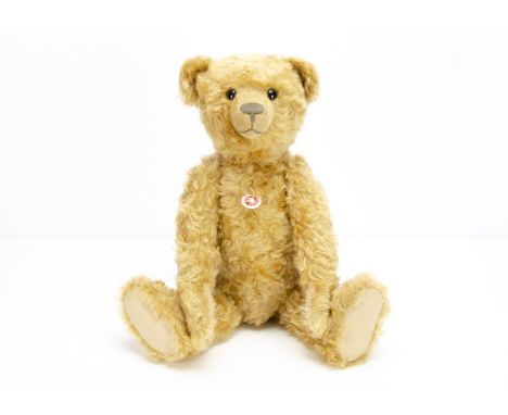 A Steiff limited edition Bearle 43 PAB 1904, 113 for 2004, in original box with certificate and outer box