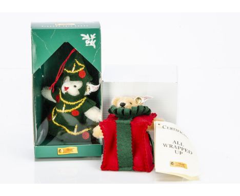 Two Steiff limited edition Christmas tree ornaments,  1998 Christmas Tree Bear White 12, 3093 of 5000, in original window box