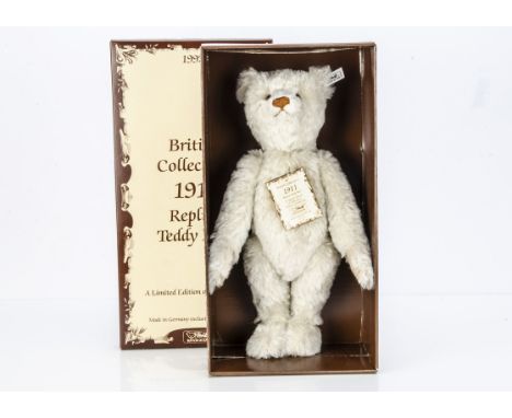 A Steiff limited edition British Collector's Teddy Bear 1911 white,  200 of 3000, in original lidded box with certificate and