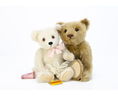 Two Steiff special edition for USA teddy bears designed by Michele Durkson Clise,  Baby Ophelia, 27cm., 1988/89 and Schuffy B