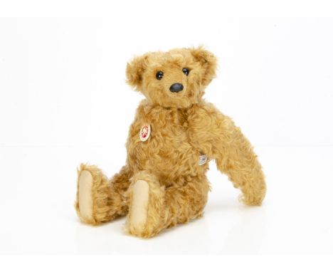 A Steiff limited edition Replica Bear 28 PB 1904,  913 of 7000, in original box with certificate, 2004