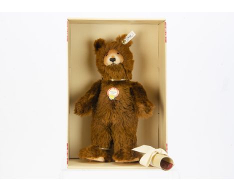  A Steiff limited edition Museum Collection Replica 1994 Circus Bear with snap-back joints 1935,  251 of 4000, in original bo