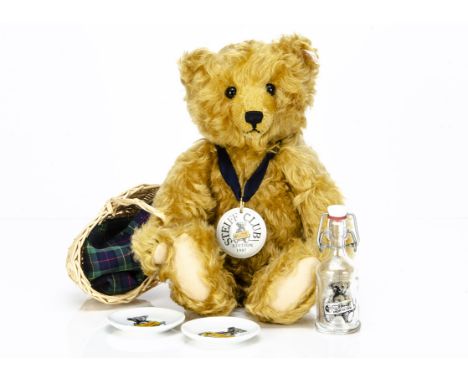 A Steiff limited Club Edition 1997/1998 Picnic Bear,  1821 for the  year, in original box with certificate and outer box