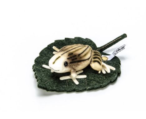 A Steiff limited Club Edition 2003 Frog in the form of a pin cushion,  1387 for the year,  in original box with certificate a