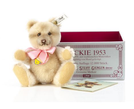 A small Steiff limited edition replica Jackie Bear 1953, 3200 of 12,000, 17cm., in original box with plastic lid and outer bo