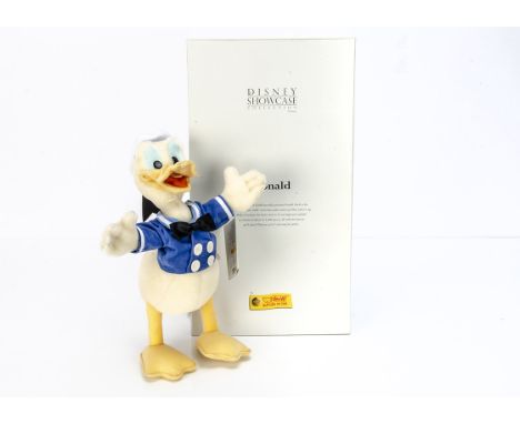 A Steiff limited edition Disney Showcase Collection Donald Duck,  658 of 3000, in original box with tag certificate, 2001