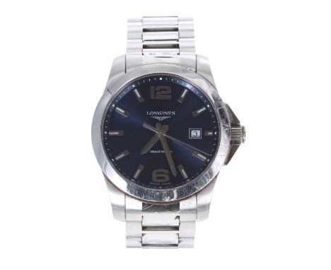 Longines Conquest stainless steel gentleman's wristwatch, reference no. L3.759.4, serial no. 51932xxx, blue dial, screw-down 
