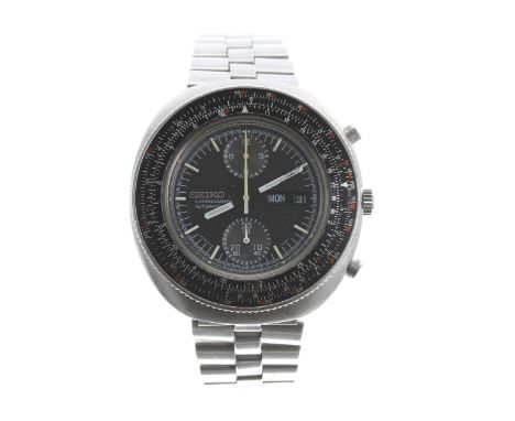 Seiko 'Slide Rule Calculator' chronograph automatic stainless steel gentleman's wristwatch, reference no. 6138-7000, circular