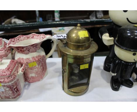 Small brass lantern circa 1900, height approx 22 cm 