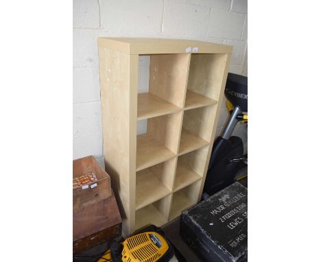 LIGHTWOOD FINISH MODERN SHELF UNIT 