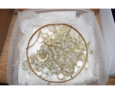 CENTRE HANGING CEILING LIGHT SHADE WITH GLASS PRISMATIC DROPS