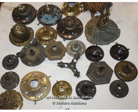 GOOD ASSORTMENT OF MAINLY BRASS LIGHT FITTINGS