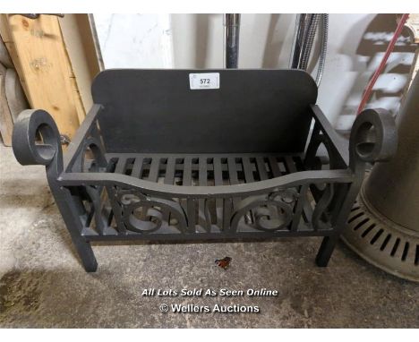 WROUGHT IRON DOG GRATE - 13" H X 11" D 