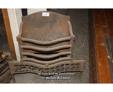 GEORGIAN GRATE - 28" W X 27" H