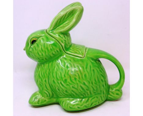 1930s green bunny teapot, boxed, H: 19 cm, chip to teapot where the cover goes. UK P&amp;P Group 2 (£20+VAT for the first lot