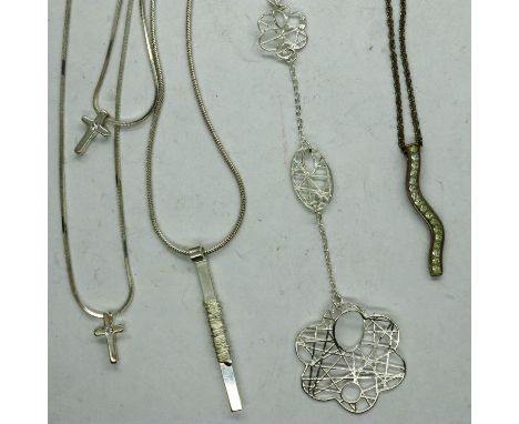 Four 925 silver pendant necklaces, largest chain L: 40 cm. UK P&amp;P Group 0 (£6+VAT for the first lot and £1+VAT for subseq