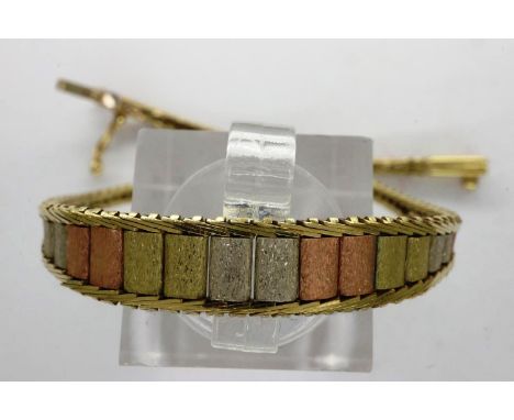 9ct gold tri coloured bracelet, L: 19 cm, 6.9g. UK P&amp;P Group 1 (£16+VAT for the first lot and £2+VAT for subsequent lots)