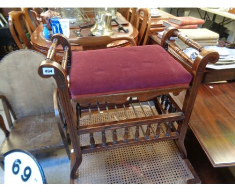 Edwardian Walnut Adjustable Piano seat with turned gallery and stick supports