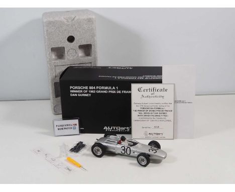 An AUTOART 1:18 scale Porsche 804 Formula 1 race car, #30 Dan Gurney, Winner Grand Prix de France 1962 - VG/E in G/VG box