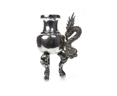 CHINESE SILVER VASE, with dragon handle (one lacking) and on three animalistic legs, 22.5cm high, 287g