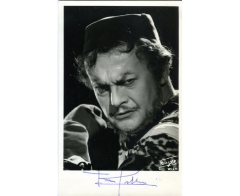 OPERA: Selection of signed postcard photographs and a few slightly larger, some vintage, by various opera singers including L